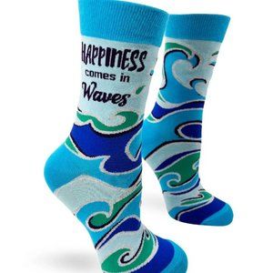 Happiness Comes in Waves Women's Crew Socks